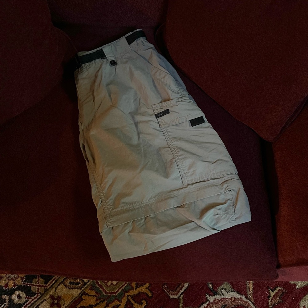 EUC. REI convertible, hiking pants/shorts.